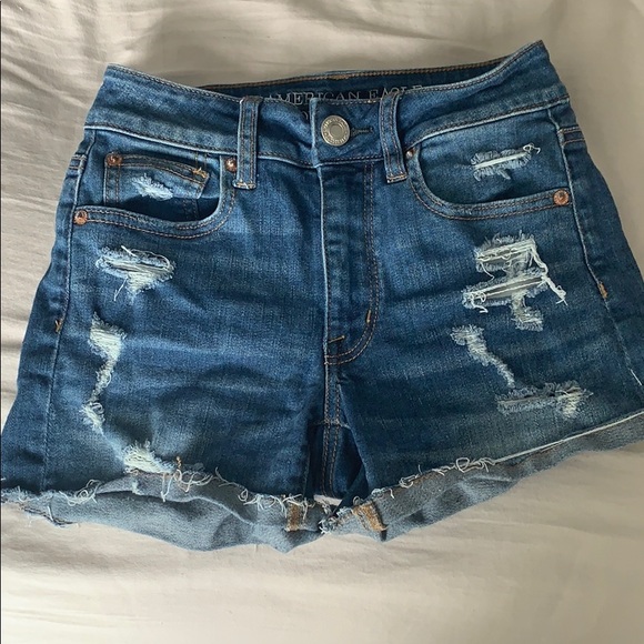 AE Ripped Jean Shorts - Picture 1 of 4